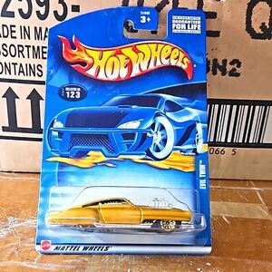 2000 hotwheels diecast evil twin new old stock vintage